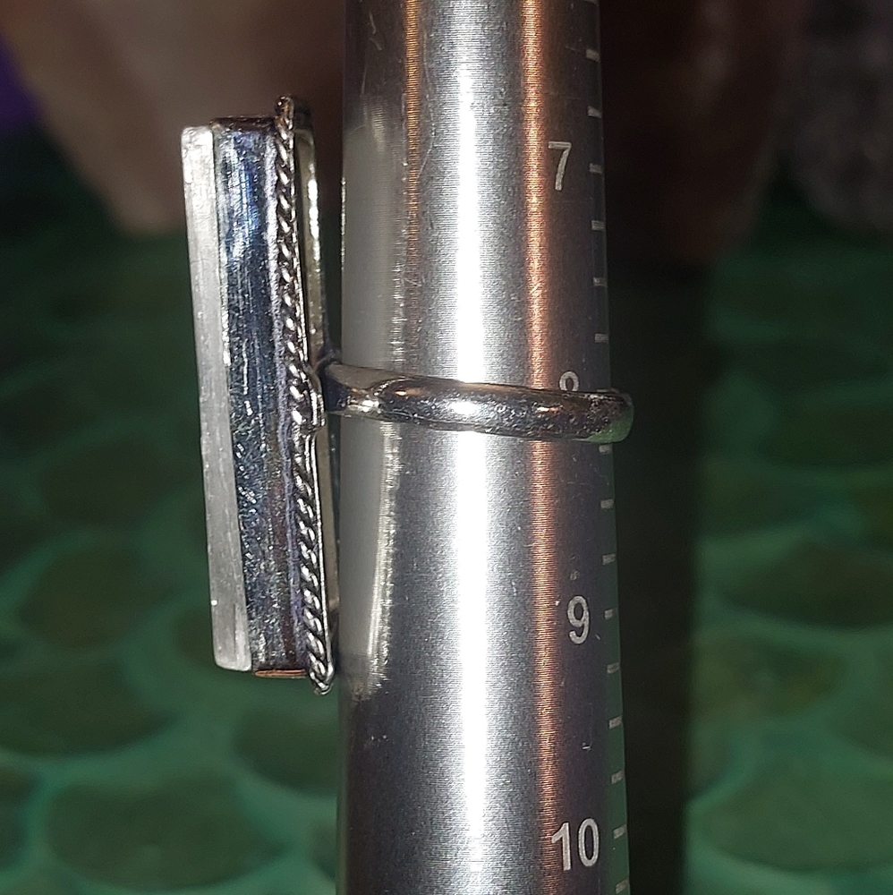 Elongated Rough Cut Selenite Ring Size 8 - Picture 7 of 7